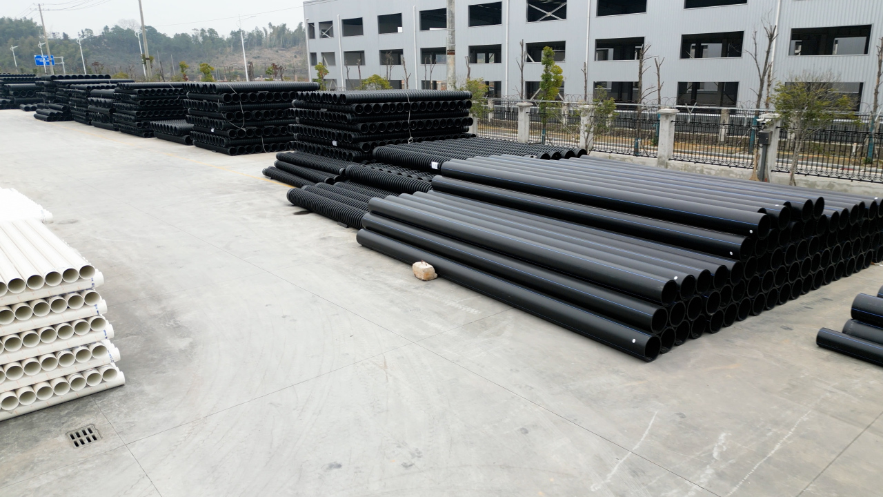 PE 拖拉管顶管施工机械故障应急：备用设备、维修方案